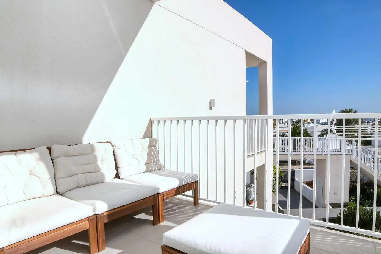 Holiday home Sunset View Modern Private Poolside Apartment Costa Teguise Spain